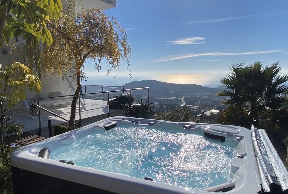 Ibiza style Barcelona (R) - Badalona, Spain