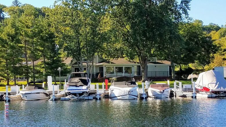 Abbey Marina Waterfront Home on Lake Geneva - Fontana, Wisconsin