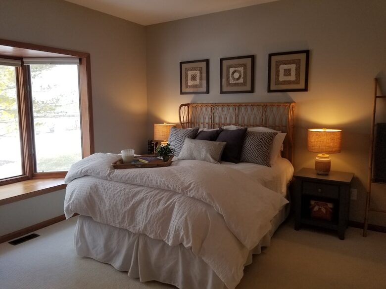 Abbey Marina Waterfront Home on Lake Geneva - Fontana, Wisconsin