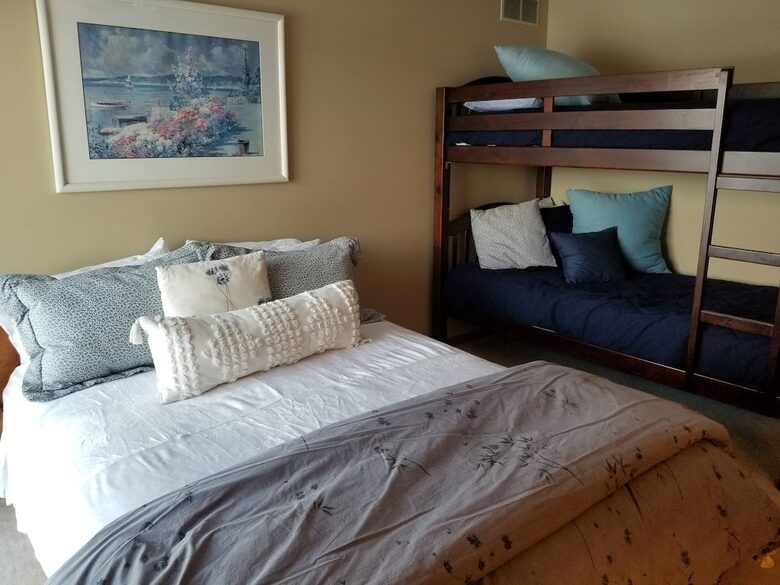 Abbey Marina Waterfront Home on Lake Geneva - Fontana, Wisconsin