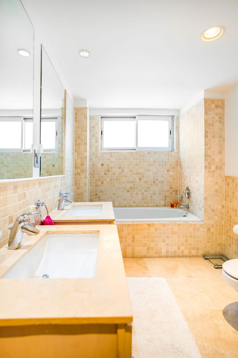 The Cliff - Ocean View Luxury Unit - Saint-Marteen, Sint Maarten (Dutch part)