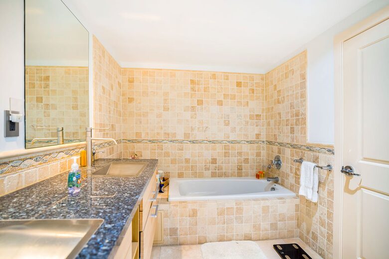 The Cliff - Ocean View Luxury Unit - Saint-Marteen, Sint Maarten (Dutch part)