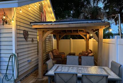 Hilton Head Island Retreat | 4th Row, Less than 100 strides to Beach, with Pool & Hot Tub - Hilton Head Island, South Carolina