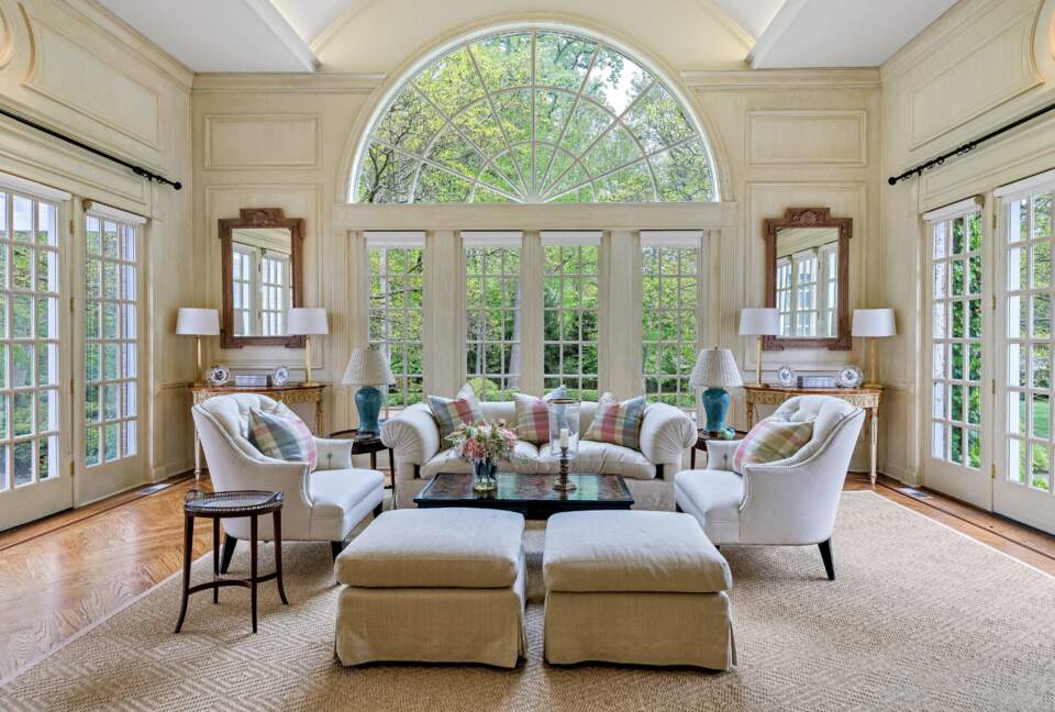 Centre Court Stunning Estate - Locust Valley, New York