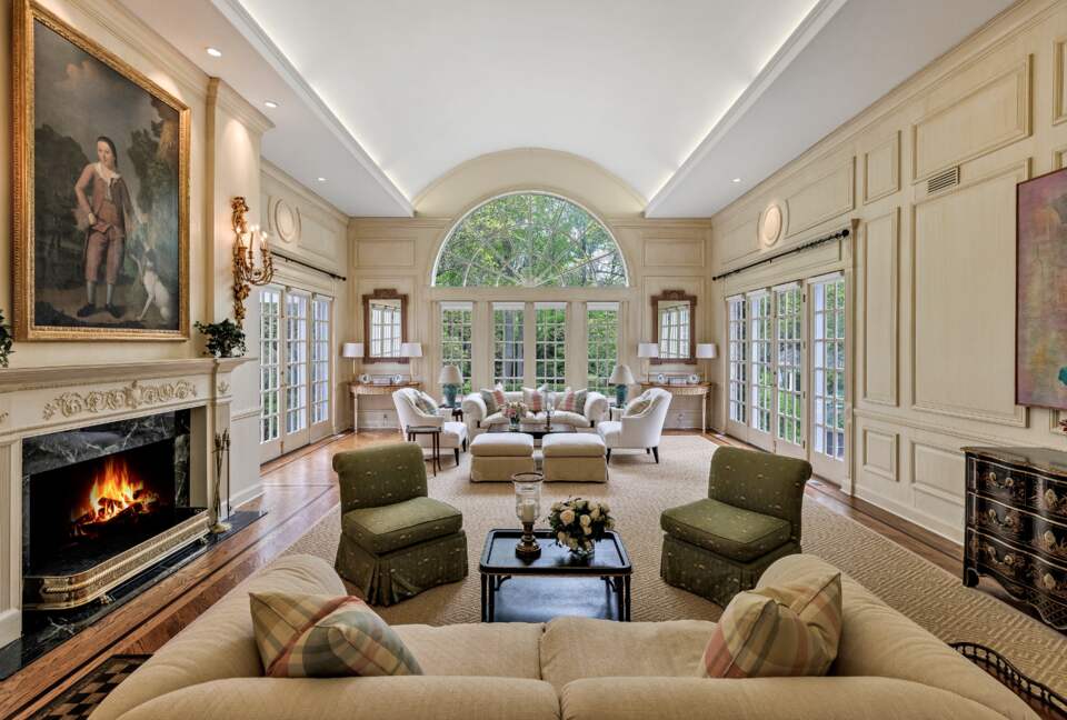 Centre Court Stunning Estate - Locust Valley, New York