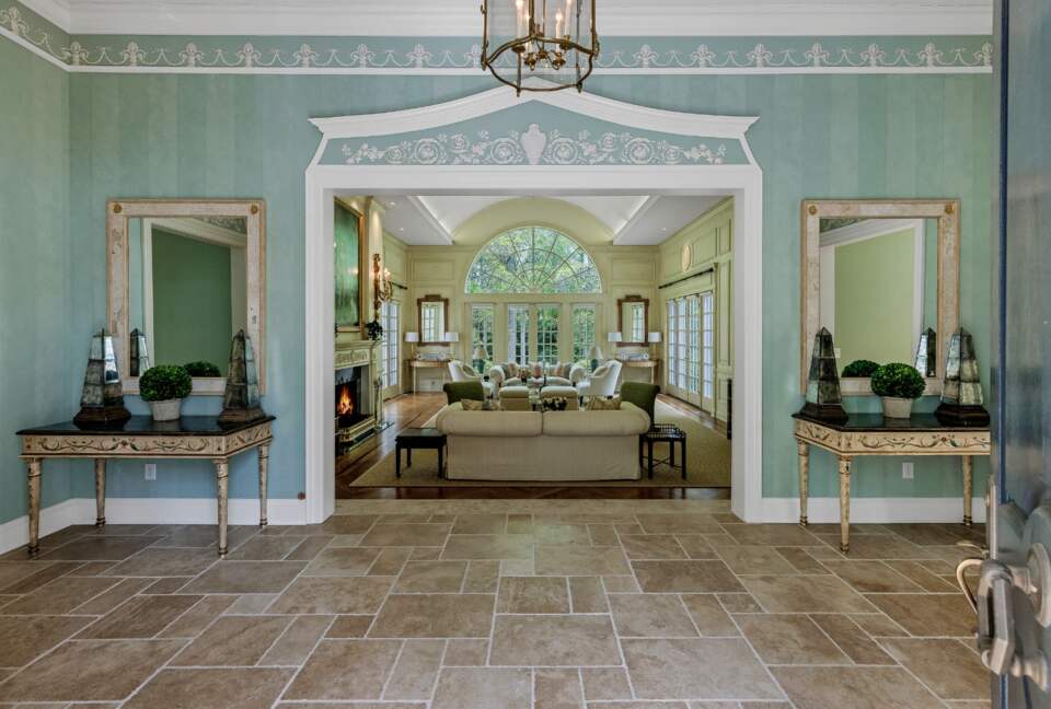 Centre Court Stunning Estate - Locust Valley, New York
