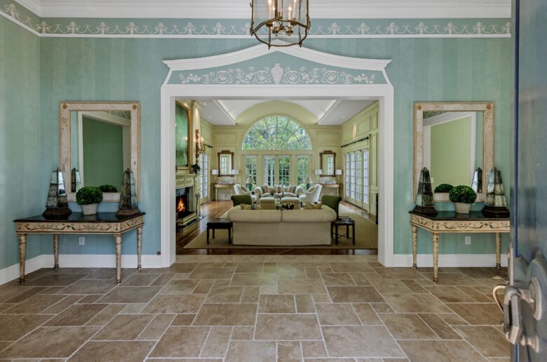 Centre Court Stunning Estate - Locust Valley, New York