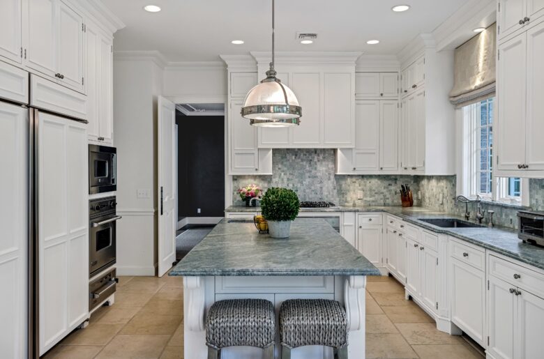 Centre Court Stunning Estate - Locust Valley, New York