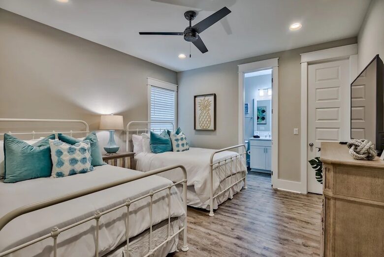 Beautiful Home with Private Pool, Firepit and 6 Seater Golf Cart! - Santa Rosa Beach, Florida