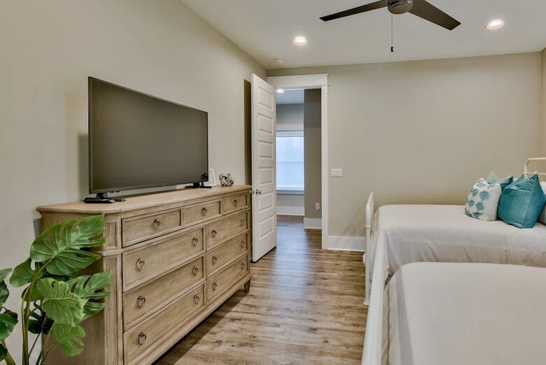 Beautiful Home with Private Pool, Firepit and 6 Seater Golf Cart! - Santa Rosa Beach, Florida