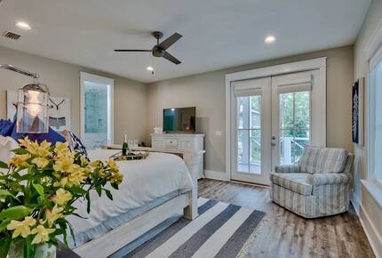 Beautiful Home with Private Pool, Firepit and 6 Seater Golf Cart! - Santa Rosa Beach, Florida