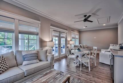 Beautiful Home with Private Pool, Firepit and 6 Seater Golf Cart! - Santa Rosa Beach, Florida