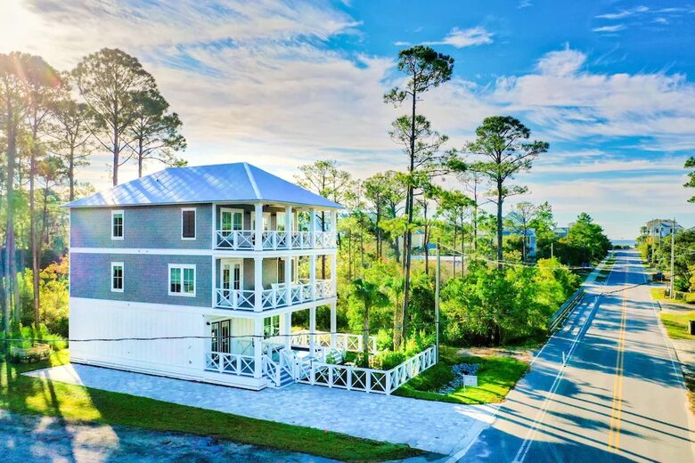 Beautiful Home with Private Pool, Firepit and 6 Seater Golf Cart! - Santa Rosa Beach, Florida