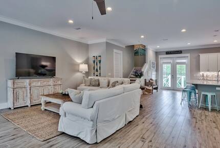 Beautiful Home with Private Pool, Firepit and 6 Seater Golf Cart! - Santa Rosa Beach, Florida