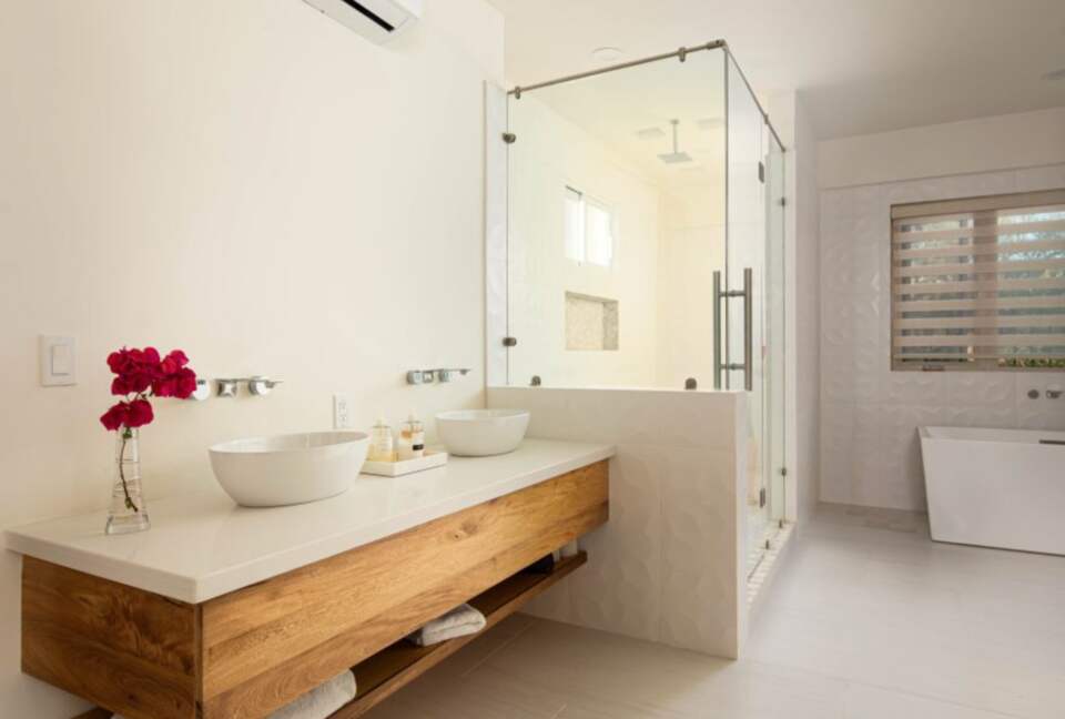 Luxurious Beachfront Home - Loreto, Mexico