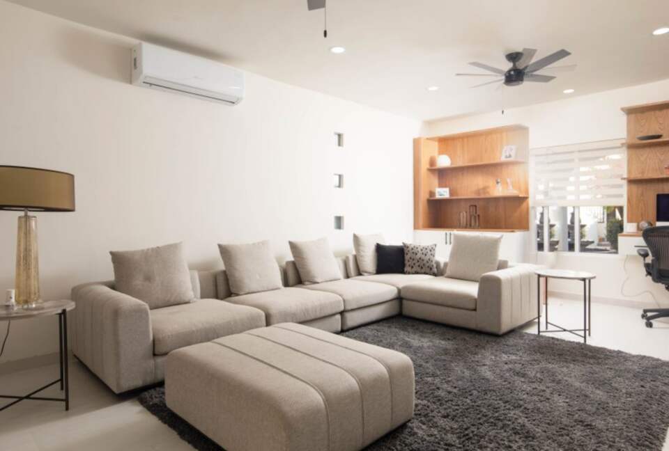 Luxurious Beachfront Home - Loreto, Mexico