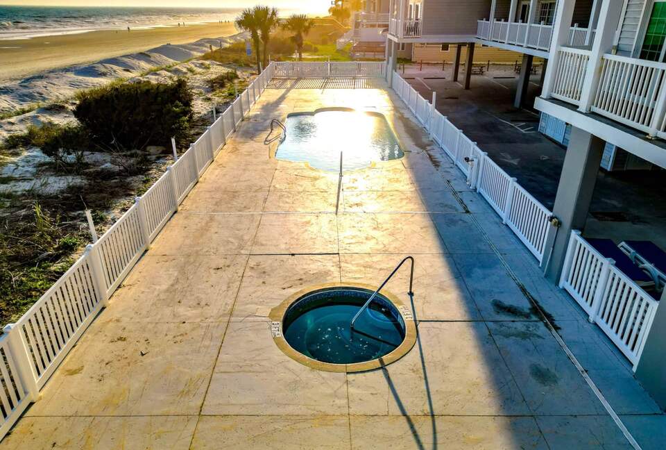 Tiki Time | Pool, Game Room, Views, Steps to Beach! - North Myrtle Beach, South Carolina