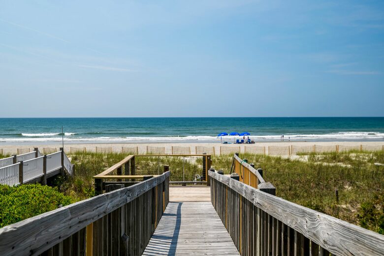Holden Beach Oceanfront Retreat - Holden Beach, North Carolina