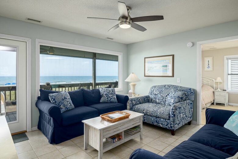 Holden Beach Oceanfront Retreat - Holden Beach, North Carolina