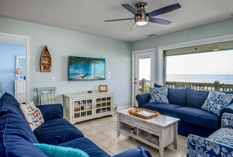 Holden Beach Oceanfront Retreat - Holden Beach, North Carolina