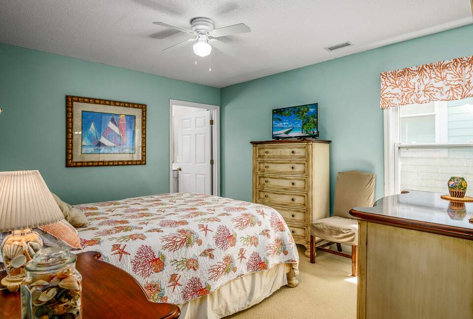 Holden Beach Oceanfront Retreat - Holden Beach, North Carolina