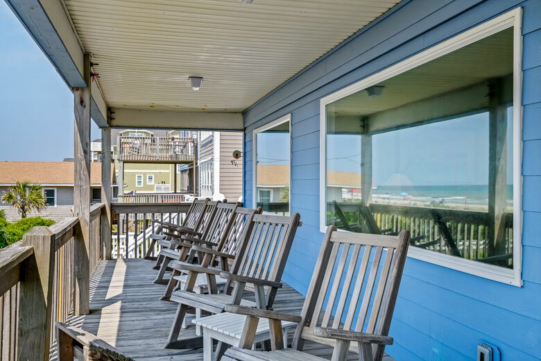 Holden Beach Oceanfront Retreat - Holden Beach, North Carolina