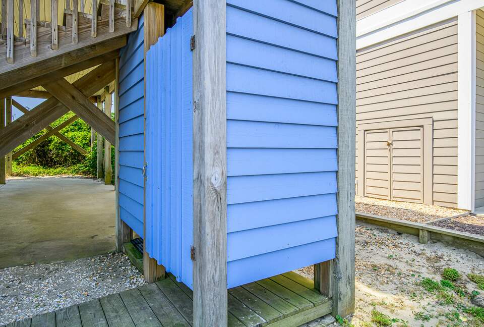 Holden Beach Oceanfront Retreat - Holden Beach, North Carolina