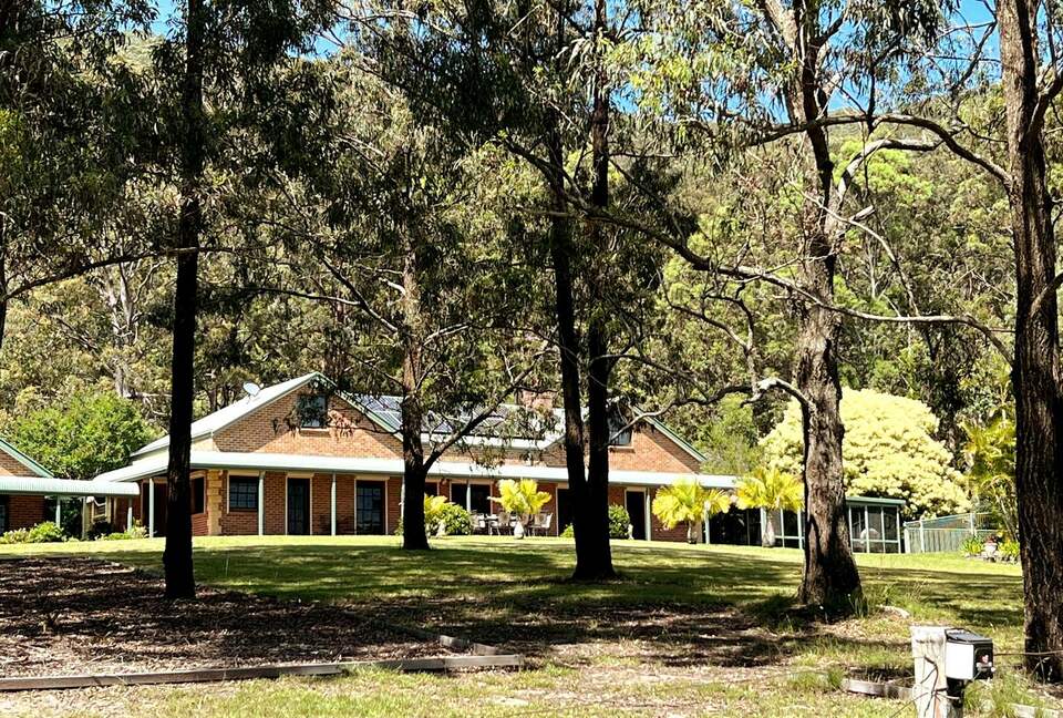 Sutherland Downs - Coomba Bay, Australia