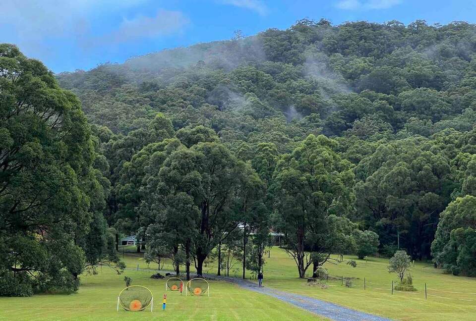 Sutherland Downs - Coomba Bay, Australia