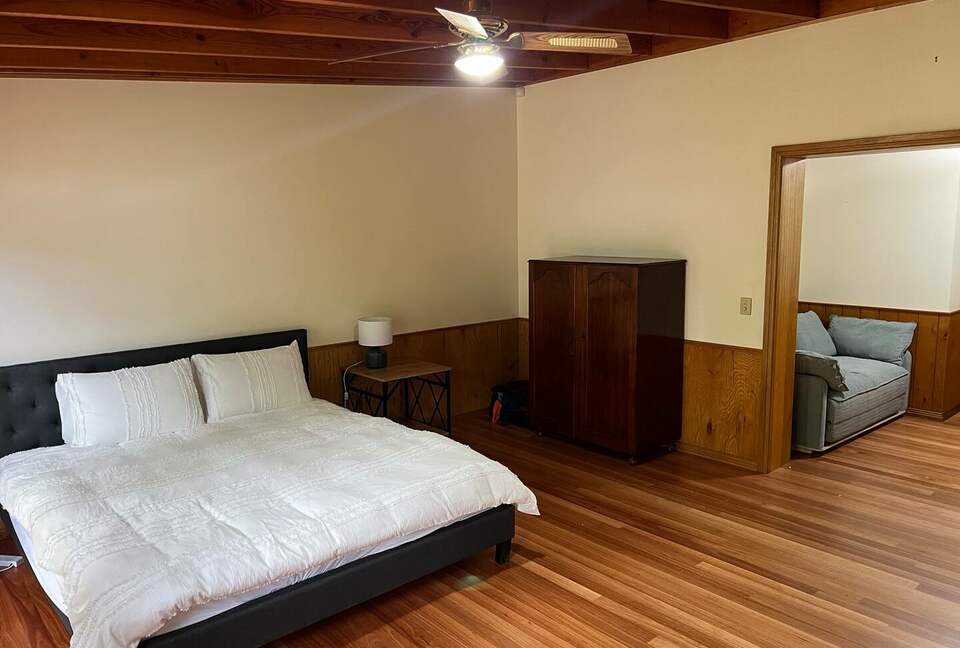 Sutherland Downs - Coomba Bay, Australia