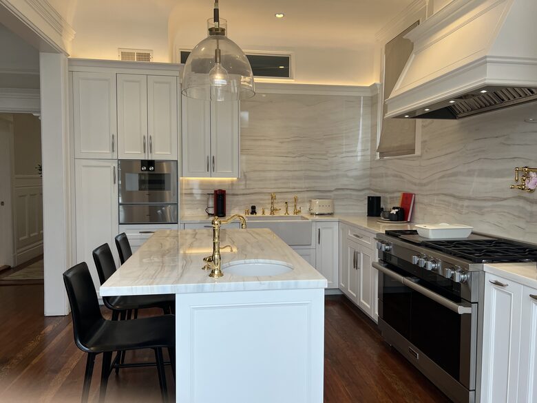 Modern Victorian | Golden Gate Park - San Francisco, California