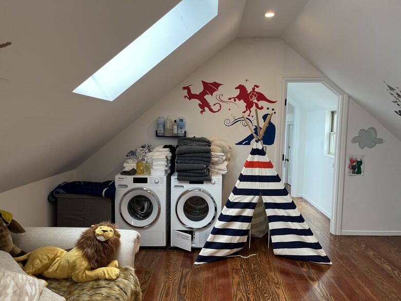 Modern Victorian | Golden Gate Park - San Francisco, California