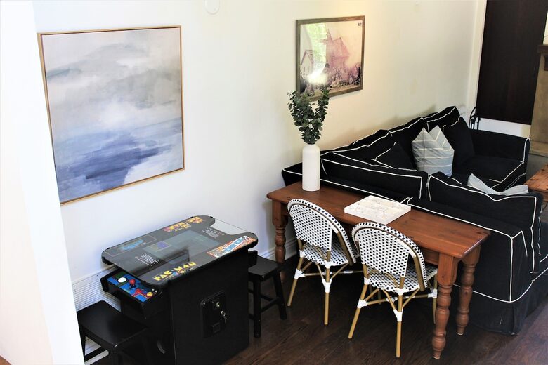 Remodeled Cottage - Minutes to Beach, Park, Shops! - San Diego, California