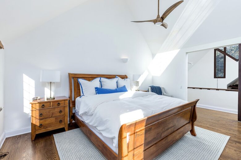 Remodeled Cottage - Minutes to Beach, Park, Shops! - San Diego, California