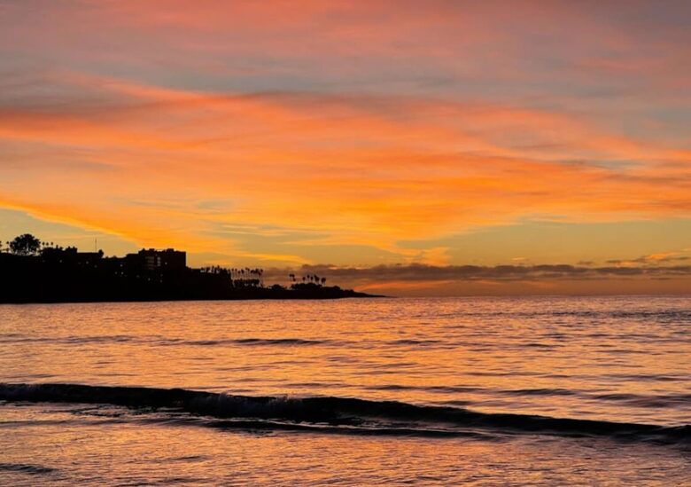 Remodeled Cottage - Minutes to Beach, Park, Shops! - San Diego, California