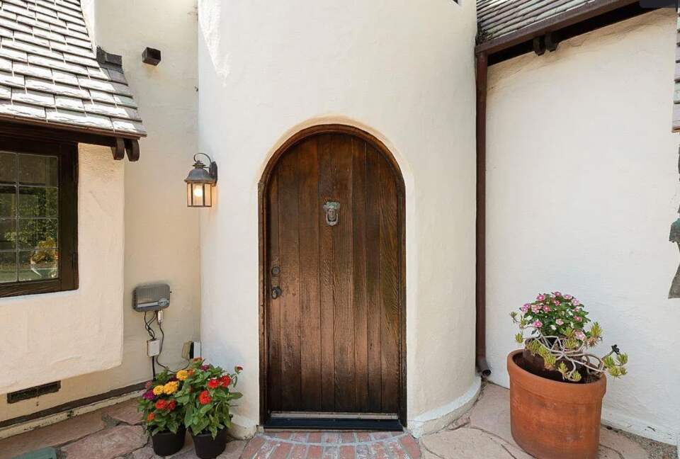 Remodeled Cottage - Minutes to Beach, Park, Shops! - San Diego, California