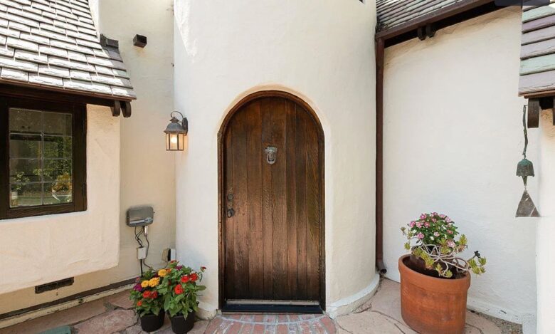 Remodeled Cottage - Minutes to Beach, Park, Shops! - San Diego, California