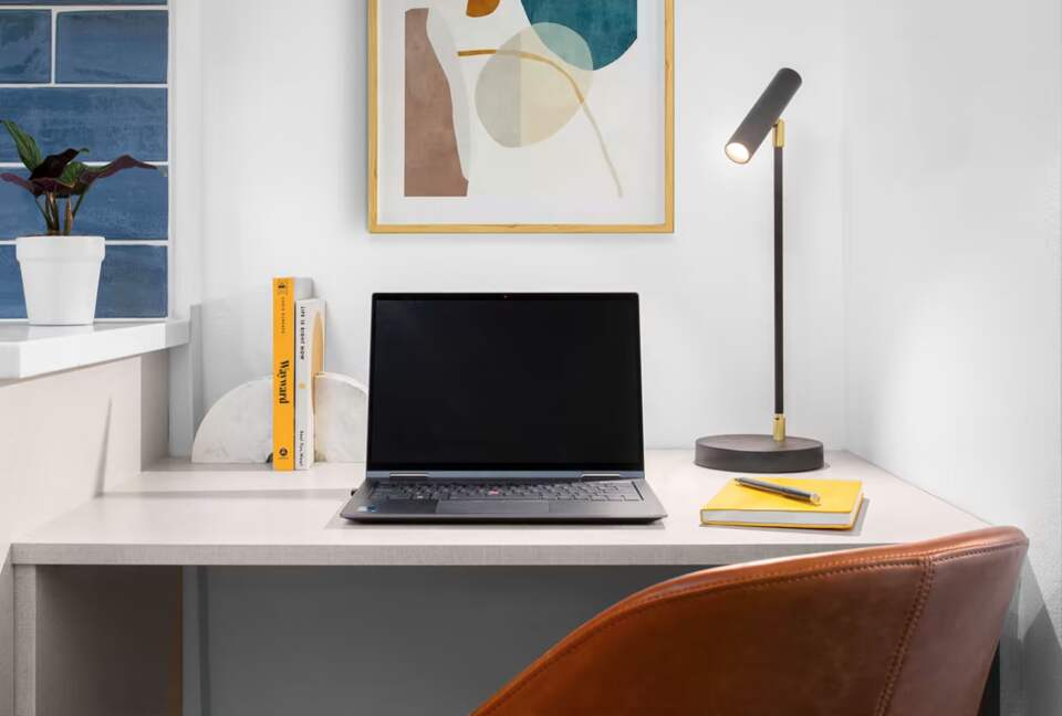 Inspire Hollywood - Brand New Luxury 2 Bedroom Condo - Los Angeles, California