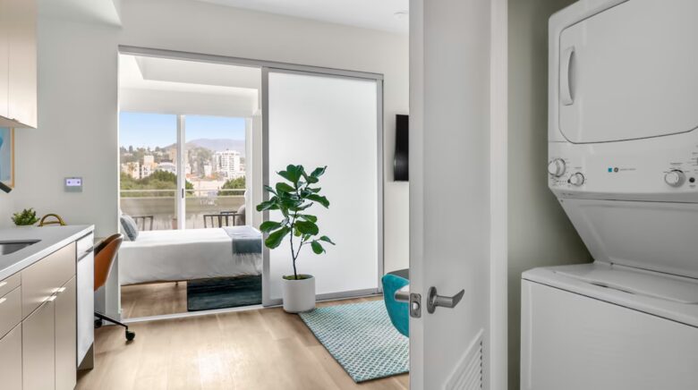 Inspire Hollywood - Brand New Luxury 2 Bedroom Condo - Los Angeles, California