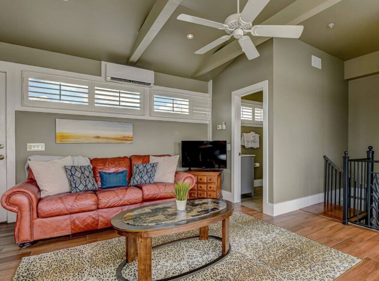 Savannah Riverview Penthouse - Savannah, Georgia