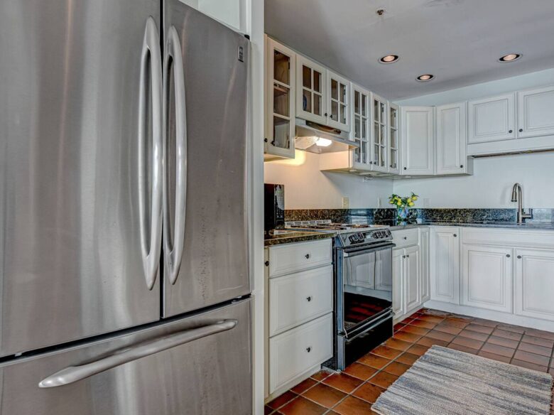 Savannah Riverview Penthouse - Savannah, Georgia