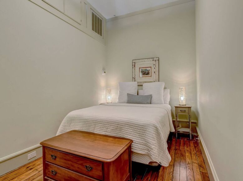 Savannah Riverview Penthouse - Savannah, Georgia