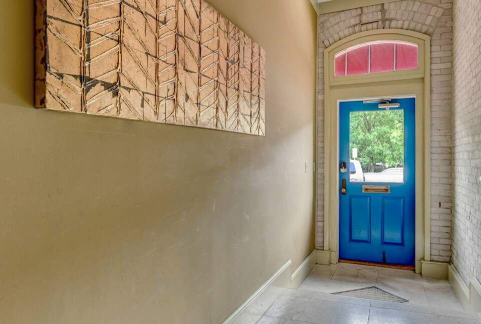 Savannah Riverview Penthouse - Savannah, Georgia