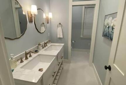 The Homestead Resort -Virginia Mountain House | Great for fly-fishing, golf, hikiing, and nearby the historic Warm Springs Pools - Hot Springs, Virginia