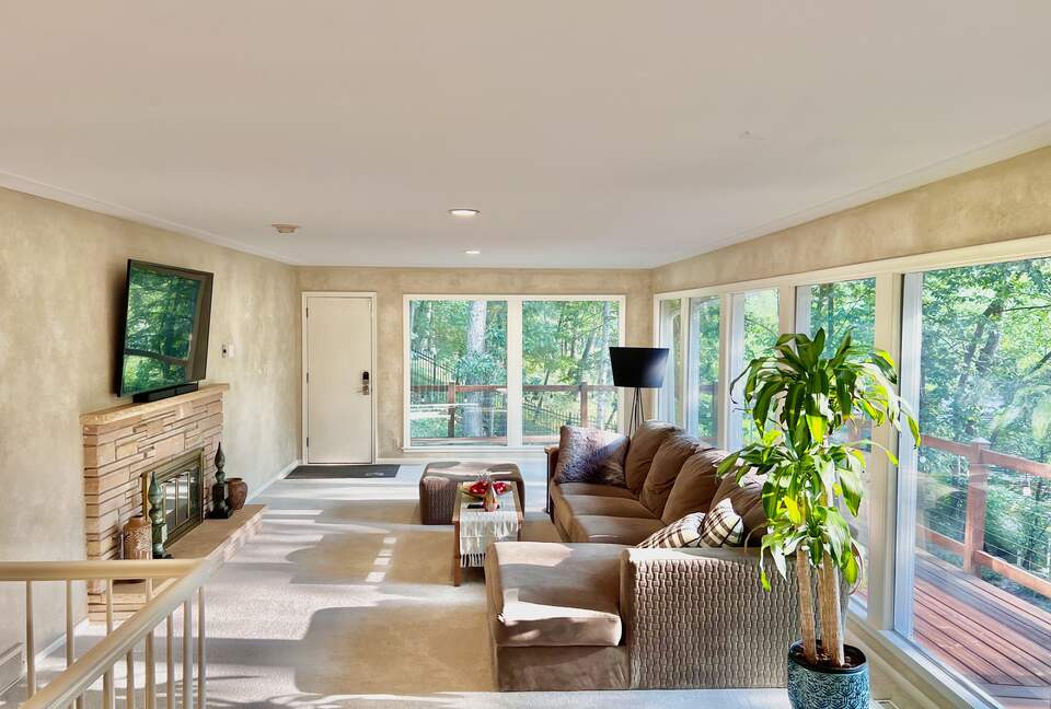 Secluded Forest Retreat Minutes From Minneapolis - Minnetonka, Minnesota