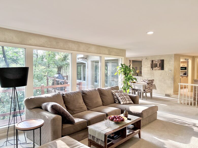 Secluded Forest Retreat Minutes From Minneapolis - Minnetonka, Minnesota