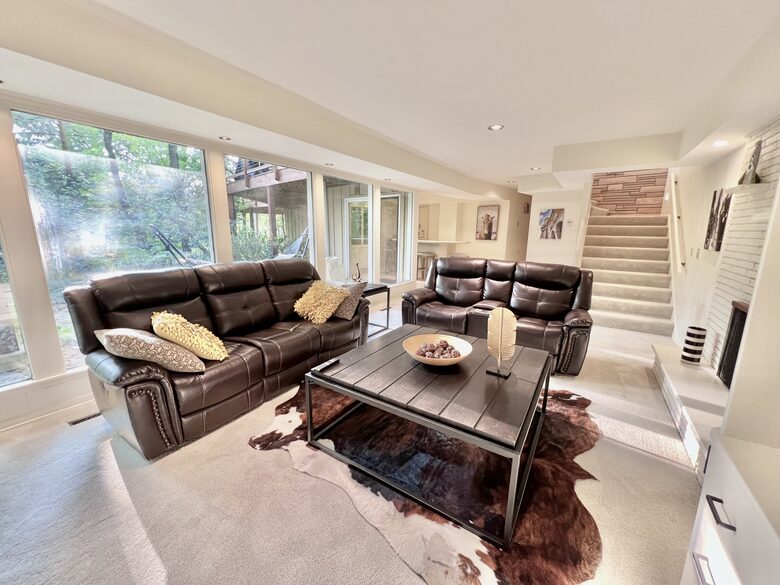 Secluded Forest Retreat Minutes From Minneapolis - Minnetonka, Minnesota