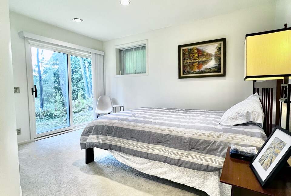 Secluded Forest Retreat Minutes From Minneapolis - Minnetonka, Minnesota