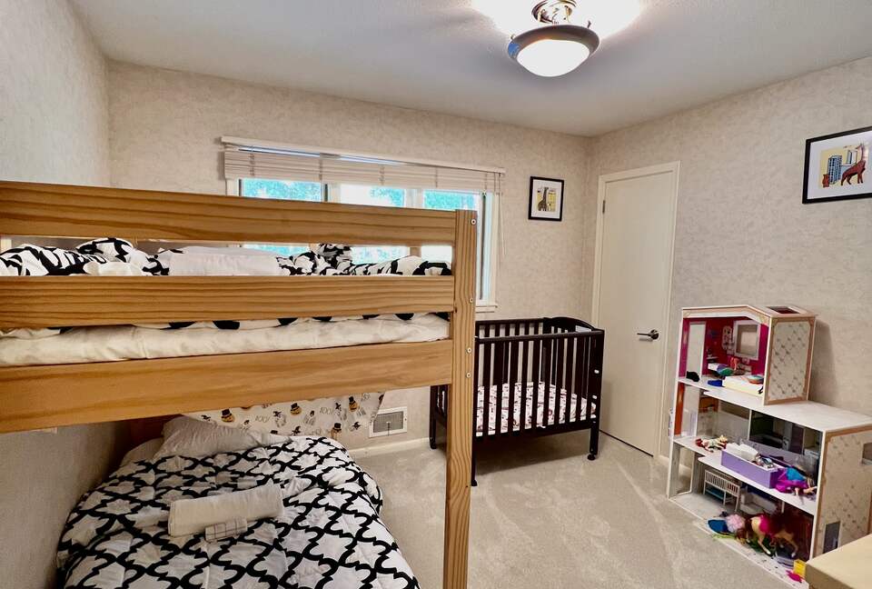 Secluded Forest Retreat Minutes From Minneapolis - Minnetonka, Minnesota