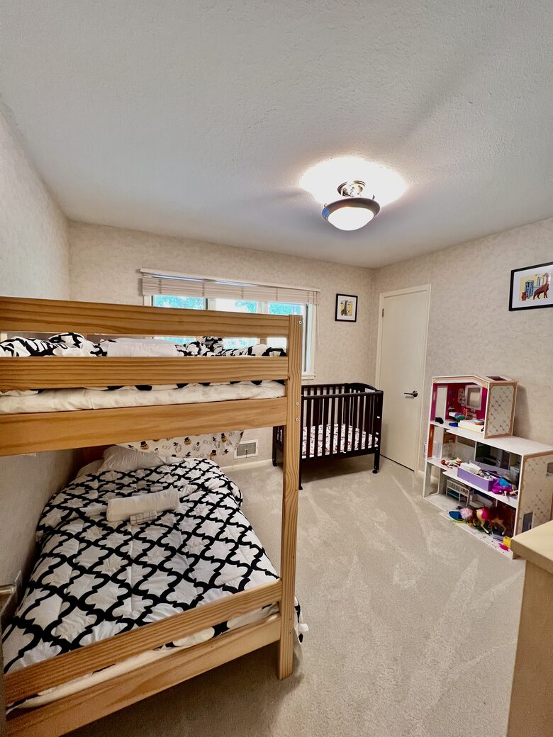 Secluded Forest Retreat Minutes From Minneapolis - Minnetonka, Minnesota